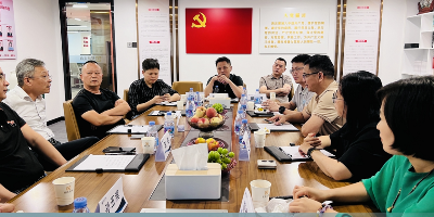 躍升破局，合力共贏——博研商學(xué)院·校園產(chǎn)業(yè)聯(lián)盟一行來訪聚橋文創(chuàng)